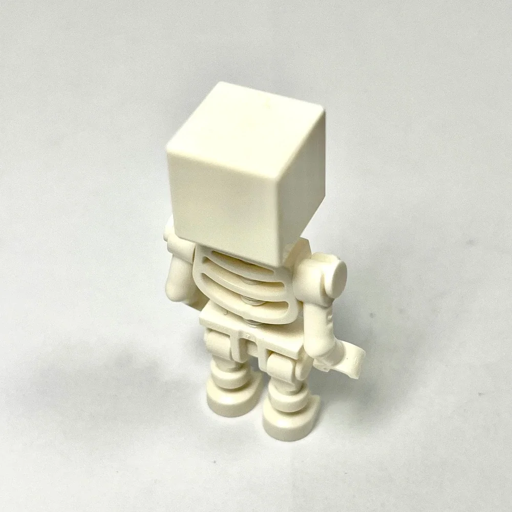 LEGO Minecraft Skeleton Minifigure with Brown Bow Weapon Accessory min011 - Picture 6 of 7